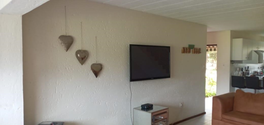 2 Bedroom Property for Sale in Key West North West